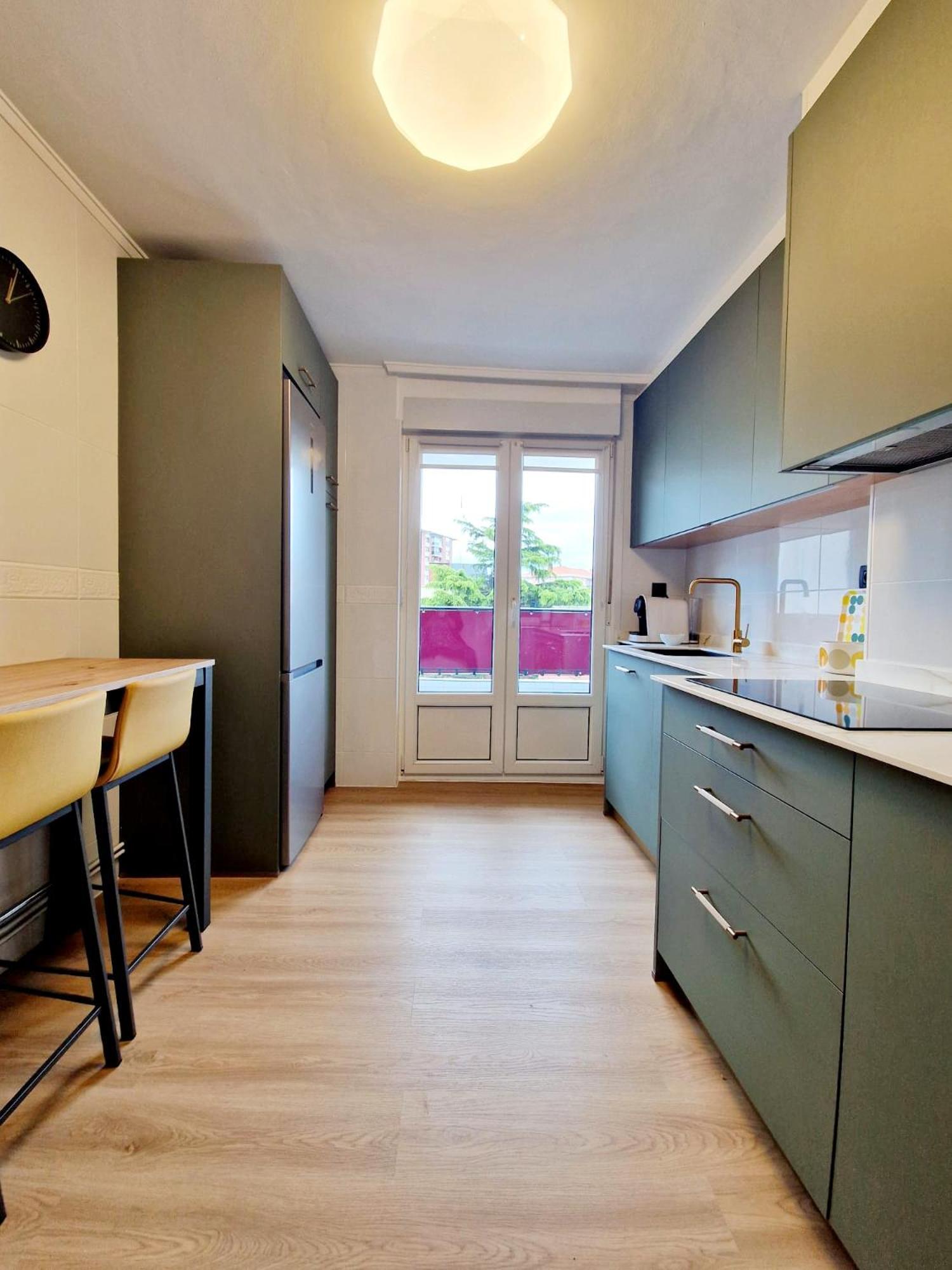Apartamento I Cruces Metro Bec Barakaldo Exteriör bild
